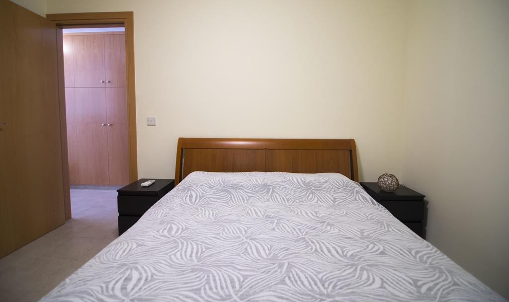 Ambelones Apartments Pissouri Exterior photo