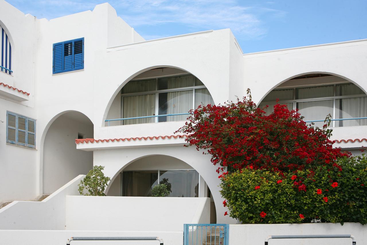 Ambelones Apartments Pissouri Exterior photo